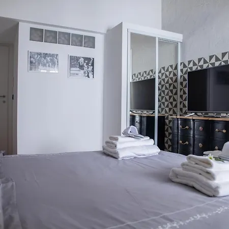 Apartament Maison Elenoire *